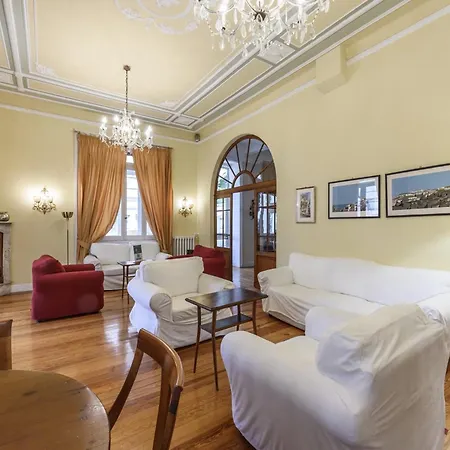 酒店 Hotiday Collection -