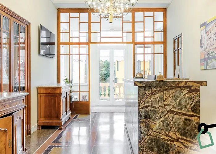 Hotiday Collection - Hotel 4*