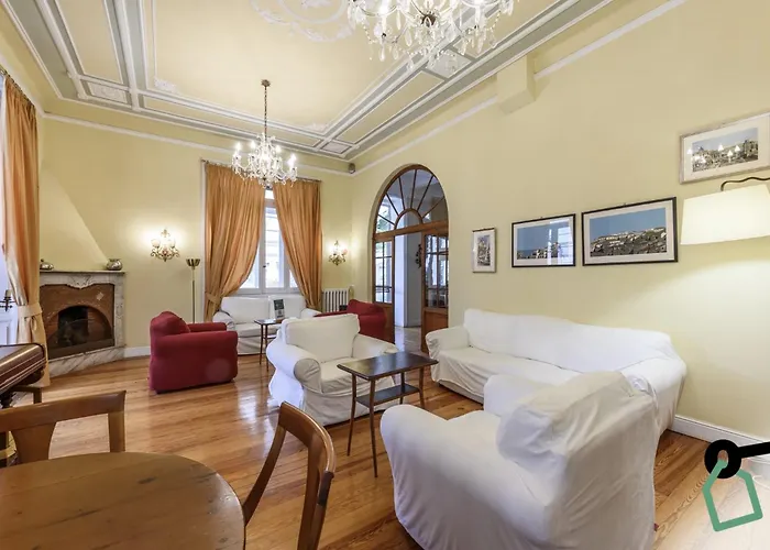 Hotel Hotiday Collection -