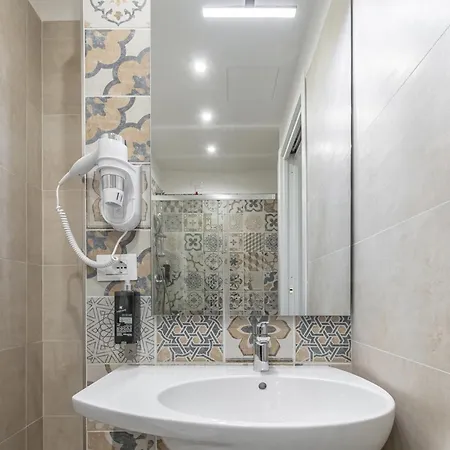 Hotiday Collection - Otel Rapallo