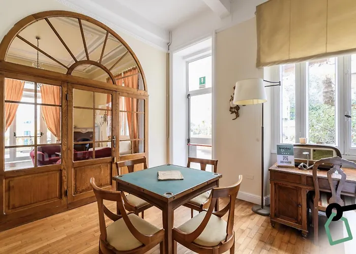 Hotiday Collection - Hotell 4*